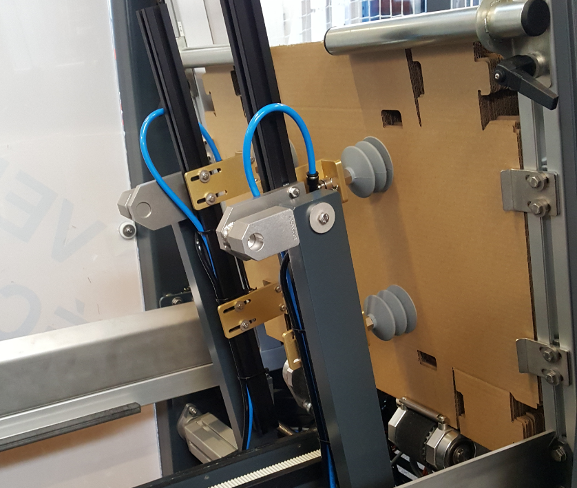 Nos formeuses de caisses pour la logistique MG TECH