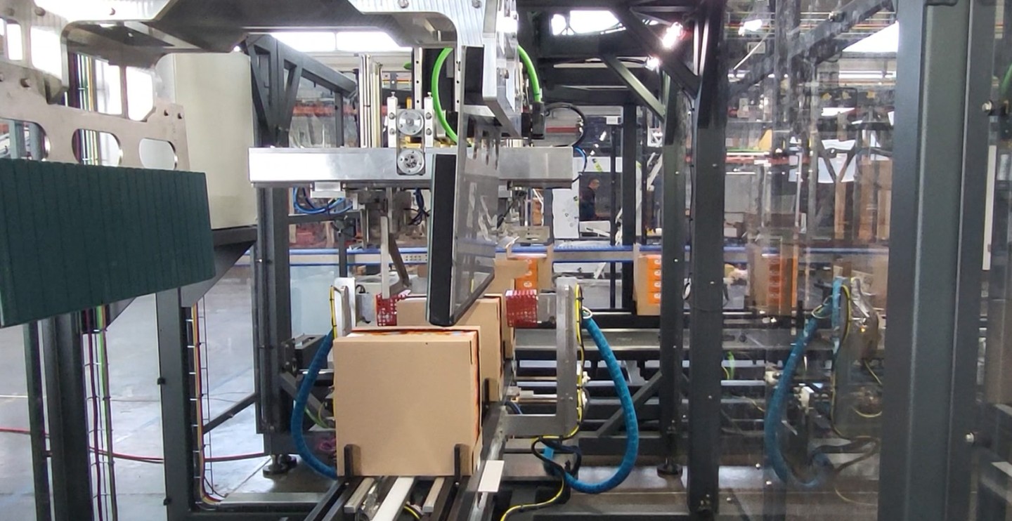 Estudio de caso MG Tech - Maquína de convergencia y encajadora wrap para productos de panadería